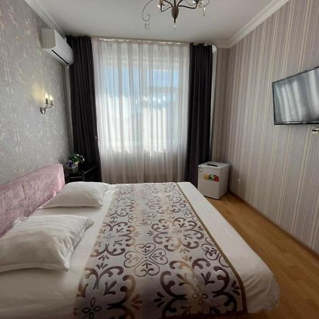 Mini-Hotel Sultan Astana Bagian luar foto