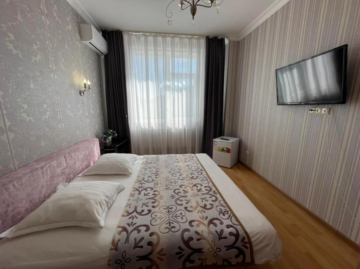 Mini-Hotel Sultan Astana Bagian luar foto