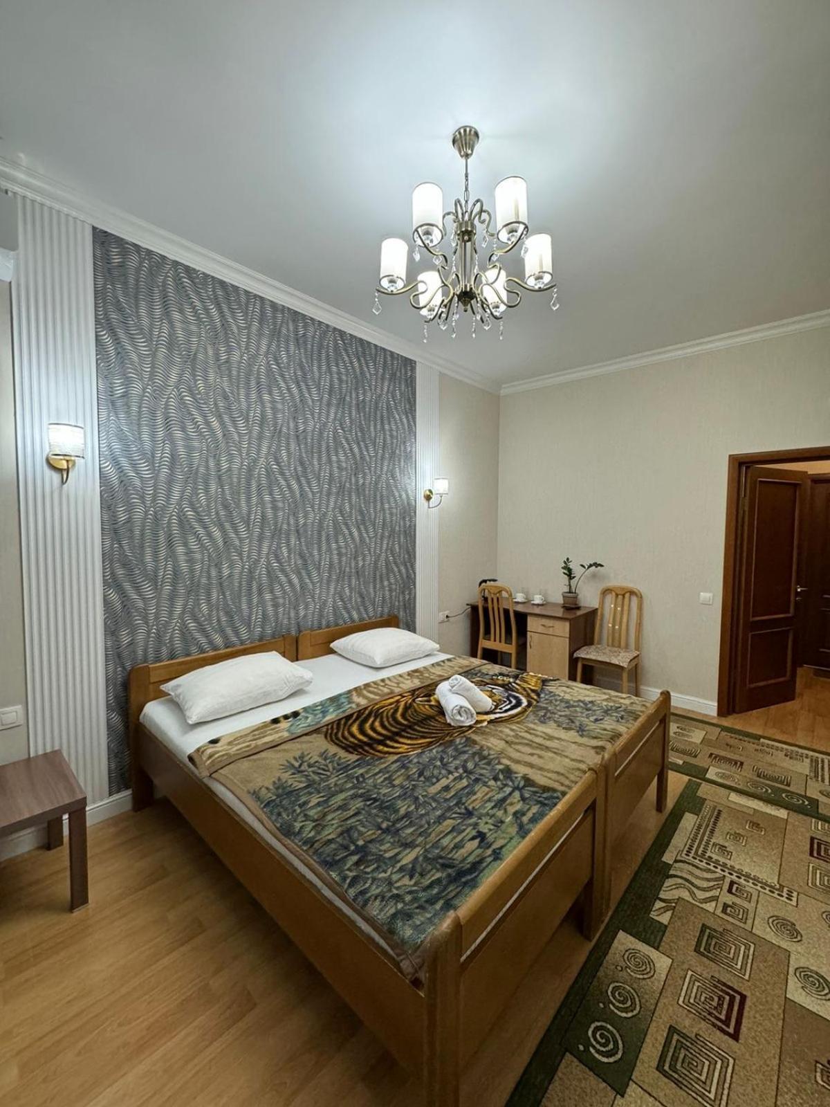 Mini-Hotel Sultan Astana Bagian luar foto